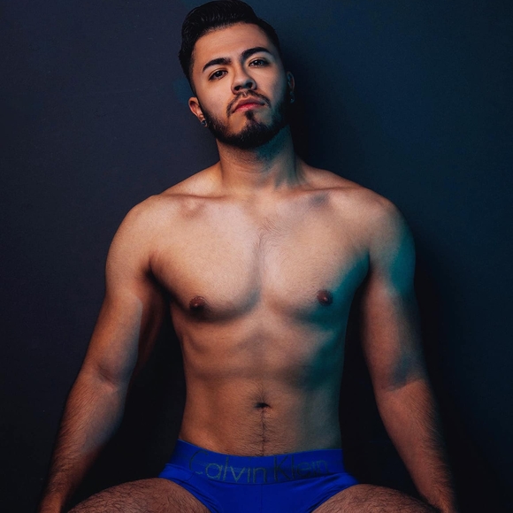 Meet your Posher, Jeanvinci - Picture 1 of 1